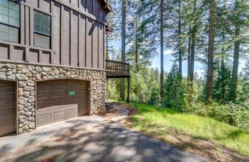 Nevada City Apartment | Hike, Bike & Swim! Wooded Retreat in Nevada City