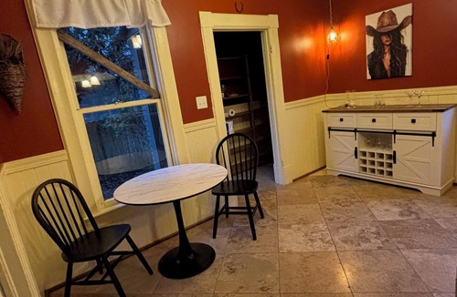 Eureka House | Historic Victorian house in the Redwoods