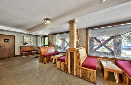 South Lake Tahoe Hotel | Holiday Inn Express South Lake Tahoe by IHG