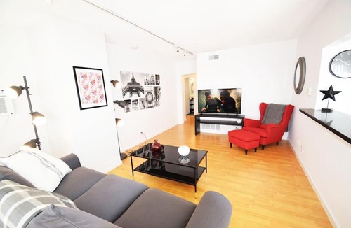 Hollywood Hills Apartment | Hollywood Business Apartments