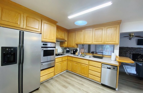 Union City House | Home in Union City