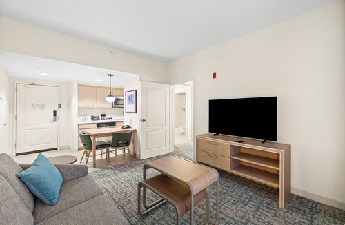 Lancaster Hotel | Homewood Suites by Hilton Lancaster