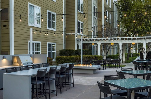 Newark Hotel | Homewood Suites by Hilton Newark-Fremont