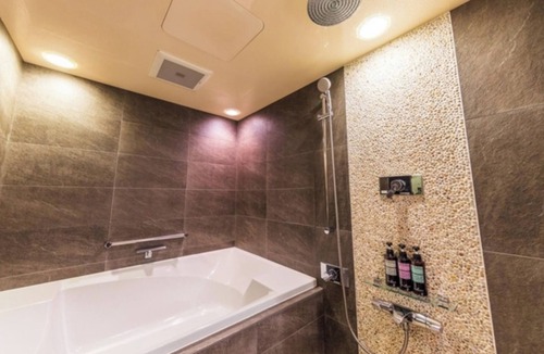 Fuchaku Hotel | Hotel Building Premium Suite Hollywood Double C/Kunigami County Okinawa