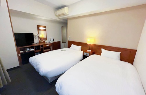 Tosu Hotel | Hotel Route Inn Tosu Ekimae