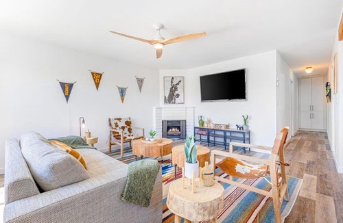 San Clemente House | Howdy Amigos Surf Getaway