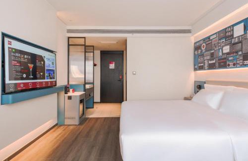 Sifang District Hotel | Ibis Hotel Qingdao New City Center CapitaLand Plaza