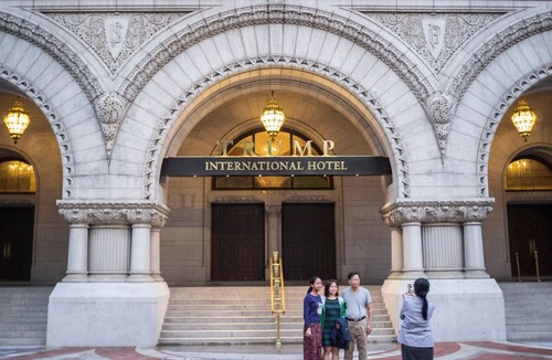 Las Vegas Apartment | Indulge in Trump International Hotel Las Vegas, a Hilton Grand Vacations.