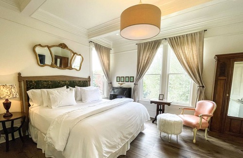 Winters Bed & Breakfast | Inn at Park Winters