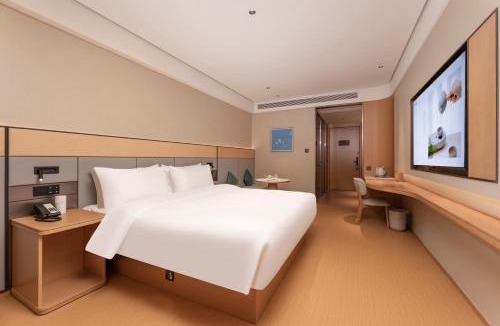 Wujiang Hotel | JI Hotel Suzhou Bay Wujiang People's Square Metro Station