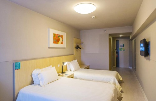 Yansha Hotel | Jinjiang Inn Beijing International Exhibition Centre