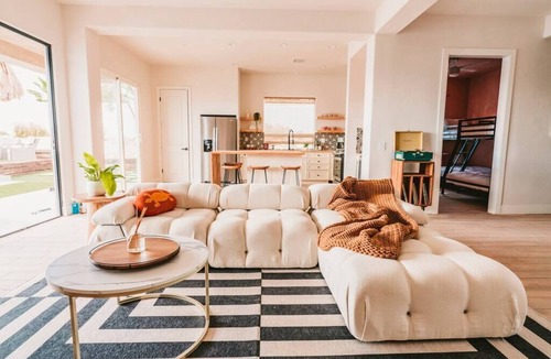 Desert Hot Springs House | Jonathan Adler featured 4BD, heated pool, hot tub