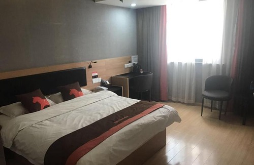 Wuhe County Hotel | JUN Hotels Anhui Bengbu Wuhe County Zhongxu Industrial Plaza Store
