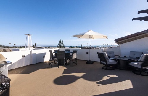 Downtown Condo | Just Finished and Furnished! Spacious Luxury Condo 326 Stimson Ave, Pismo Beach
