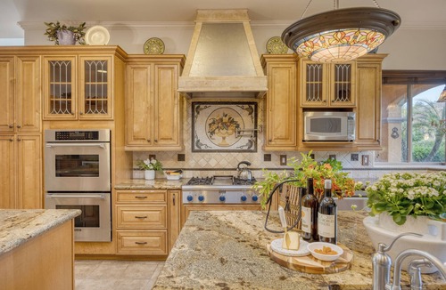 Valley Center House | Keys Creek Main House by AvantStay | Luxury 9BDR Estate
