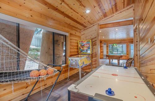 Kings Beach House | Kingswood Manor