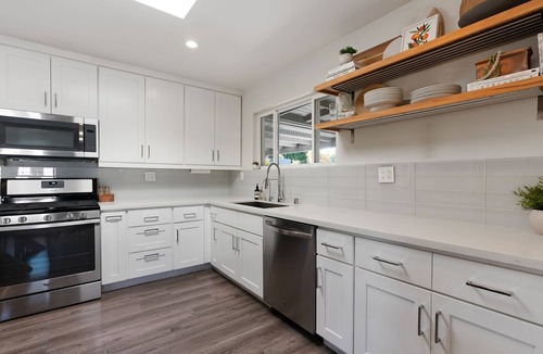 Westchester House | LA Summer Stay