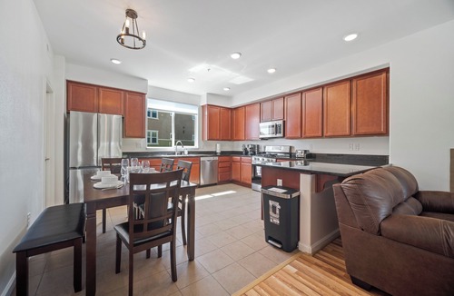 Reno/Tahoe Airport Villa | Lake Front Villa. Views! Views! Once you park your car, you won't want to leave.