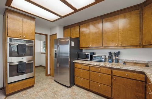 Oroville East House | Lake House Cabin-Great views of Lake Oroville!