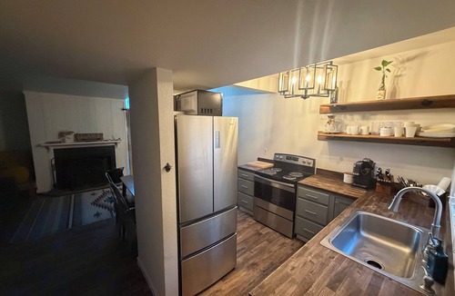 Oak Shores House | Lake Nacimiento 3-bedroom 2 bath lake home in Oakshores gated community