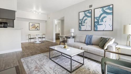 Rancho Oakey Apartment | Landing - Modern Apartment with Amazing Amenities (ID1315X602)