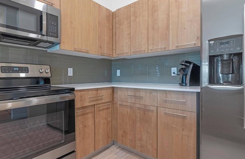 Florida Center Apartment | Landing | Spectacular 2BD, Yoga Studio, Pool