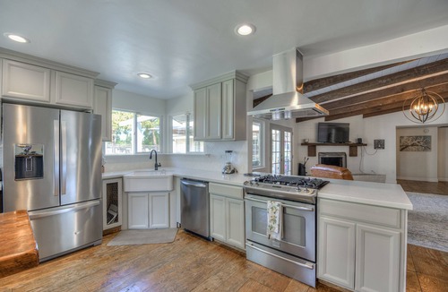 Clovis House | Large 2 Master Bedrooms total 4 bedroom 3 bath, family friendly house with AC