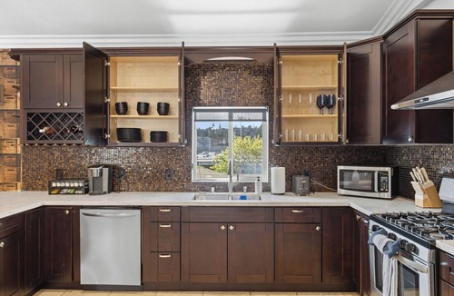 Mount Helix House | Large 3BR Oasis with Pool and Games!