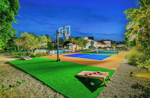 Palm Desert House | Large Estate 6 bds, Pickleball,Volleyball+BasketBall, Putting,Pingpong,Gameroom