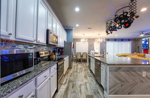 Loughman Villa | Last Minute Disney! Private Pool, Hot Tub, Game Room & Themed Bedrooms. Book Now! #35510