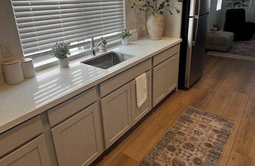 Black Mountain Apartment | Light and Bright, 1 bedroom, 1 bath apartment.