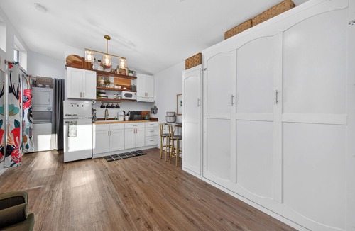 Southeastern Sacramento Apartment | Little Spot – Big Charm Near Tahoe Park & Midtown