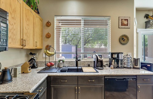 Rhodes Ranch House | Live, Work. Play & Relax | Scenic SW Vegas.