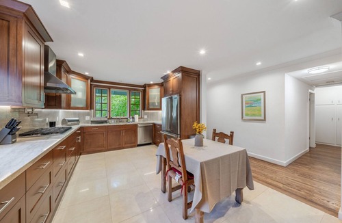 Sherman Oaks House | Longview Charming Retreat with Pool and Spa