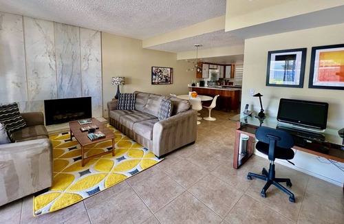 Canyon Corridor Condo | Lovely 2 Bedroom Townhome in Desirable Indian Canyons