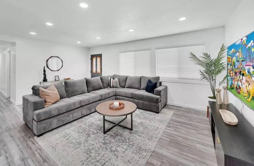 Garden Grove House | ★Lux Oasis Traveler's Dream DISNEY Little Saigon★