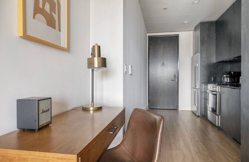 Palms Apartment | Luxe Culver City 1BR w/Pool, Gym & Sundeck, nr 405, by Blueground