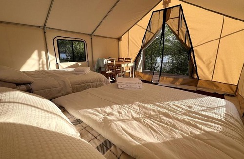 Klamath Other | Luxurious Glamping Tent near Jedediah Smith Redwoods State Park, California