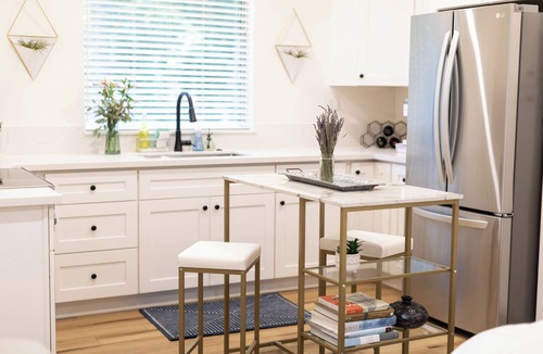 Cedar Ridge Apartment | Luxurious, private woodland casita near downtown Grass Valley