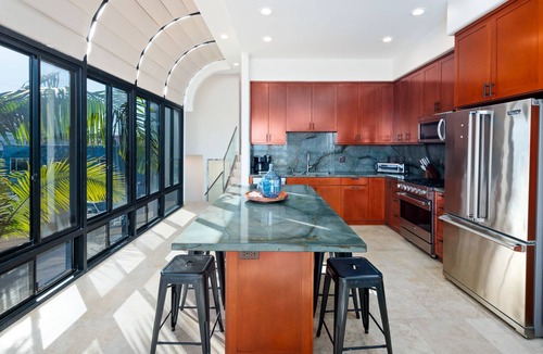 San Diego House | Luxurious Waterfront | AC | Garage Parking | Walk to All