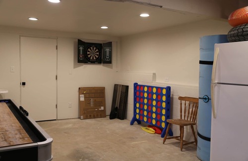 Bass Lake Cabin | Luxury A Frame in beautiful Willow Cove with boat slip, game room, pets ok