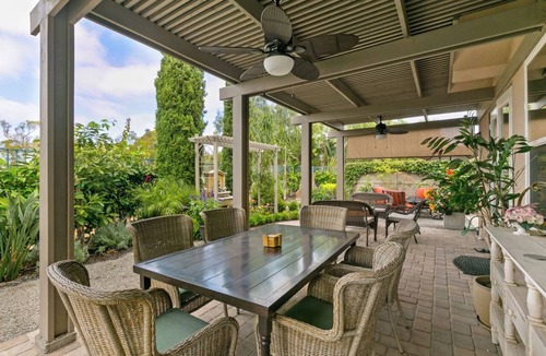 North City House | Luxury estate in Del Mar/Rancho Santa Fe near beaches and Del Mar Race track.