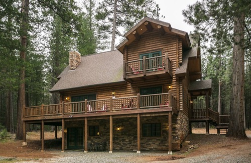 Volcano Cabin | Luxury Log Cabin in the Gold Country w/EV Charger