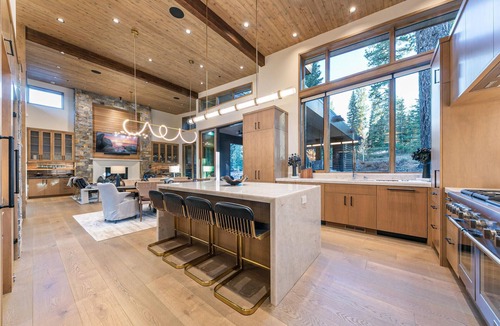 Truckee House | Luxury Mountain Home | Hot Tub, Fire Pit & Outdoor Living
