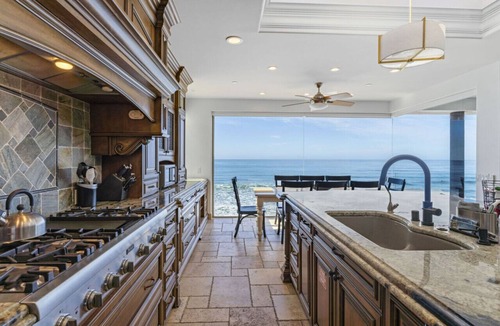South Oceanside Villa | Luxury Oceanfront Villa, Roof Deck & Private Beach