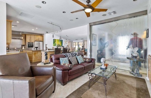 Little Tuscany House | Luxury Palm Estate – Desert Contemporary Gem with Saltwater Pool, Spa & Mountain Views