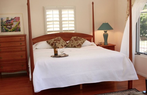 Kensington Apartment | Luxury Private Garden Suite Retreat in Kensington