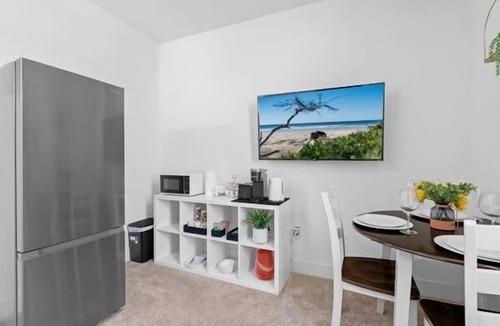 Rosedale Apartment | Luxury Private Suite in Bakersfield, California.