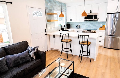 Chula Vista House | Luxury Retreat in Otay Lakes- Cozy 1-Bedroom w/AC