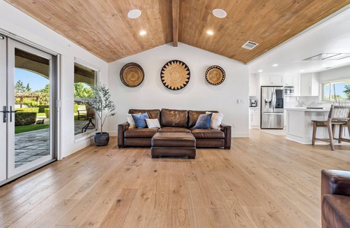 Hollister House | Luxury Spanish Hacienda: Pool, Hot Tub, Steam Room & 2 King Suites